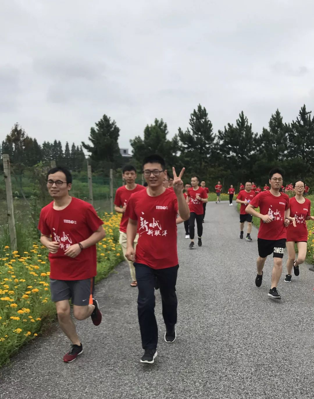 1575533888508864.png 圖片關鍵詞